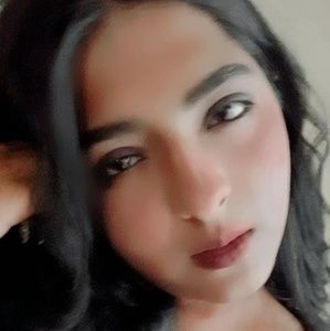 Meet your Posher, Indrani